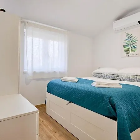 Villa Moreale Brtonigla