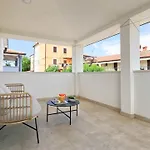 וילה Moreale