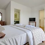 Moreale וילה ברטוניגלה